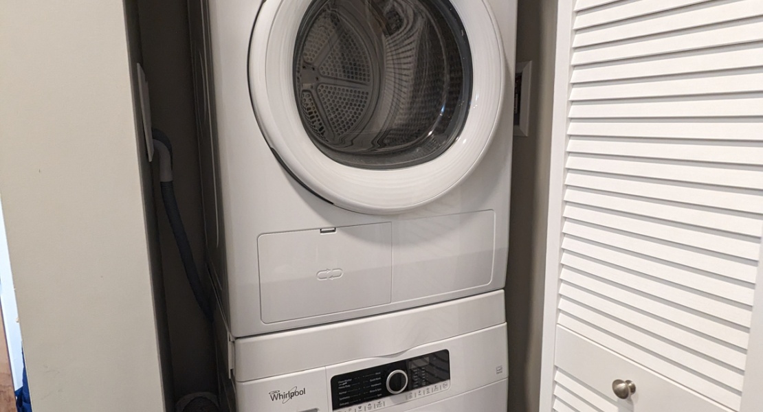 767, Tyee Road, Victoria, Canada, 1 Bedroom Bedrooms, ,1 BathroomBathrooms,Condo,For Sale,The Railyards,Tyee Road,4,1107