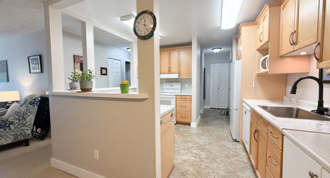 3252, Glasgow Avenue, Victoria, Canada, 2 Bedrooms Bedrooms, 0 ,1 BathroomBathrooms,Condo,For Sale,Glasgow Court,Glasgow Avenue,4,1109 3252, Glasgow Avenue, Victoria, Canada, 2 Bedrooms Bedrooms, 0 ,1 BathroomBathrooms,Condo,For Sale,Glasgow Court,Glasgow Avenue,4,1109