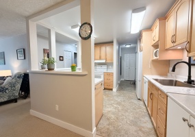 3252, Glasgow Avenue, Victoria, Canada, 2 Bedrooms Bedrooms, 0 ,1 BathroomBathrooms,Condo,For Sale,Glasgow Court,Glasgow Avenue,4,1109 3252, Glasgow Avenue, Victoria, Canada, 2 Bedrooms Bedrooms, 0 ,1 BathroomBathrooms,Condo,For Sale,Glasgow Court,Glasgow Avenue,4,1109