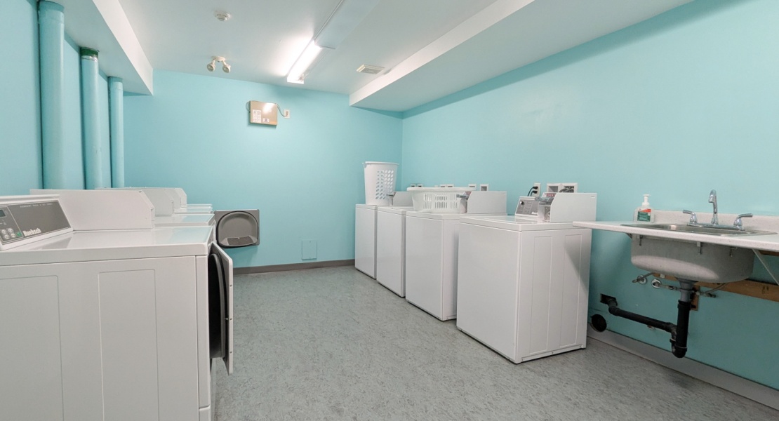 3252, Glasgow Avenue, Victoria, Canada, 2 Bedrooms Bedrooms, 0 ,1 BathroomBathrooms,Condo,For Sale,Glasgow Court,Glasgow Avenue,4,1109 3252, Glasgow Avenue, Victoria, Canada, 2 Bedrooms Bedrooms, 0 ,1 BathroomBathrooms,Condo,For Sale,Glasgow Court,Glasgow Avenue,4,1109