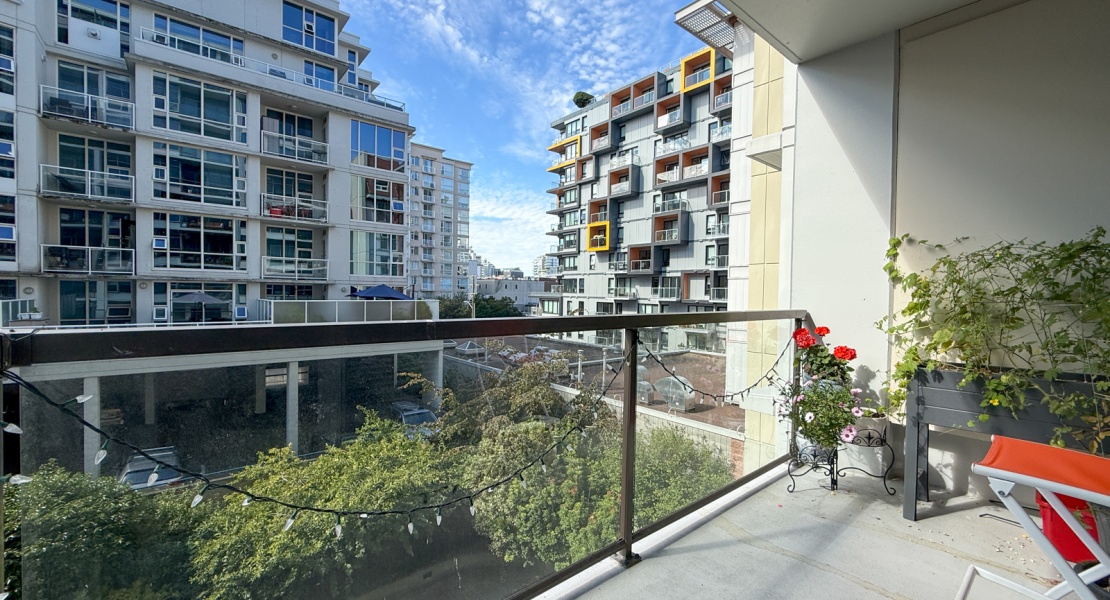 845, Yates street, Victoria, Canada, 1 Bedroom Bedrooms, 0 ,1 BathroomBathrooms,Condo,For Sale,The Wave,Yates street,3,1130