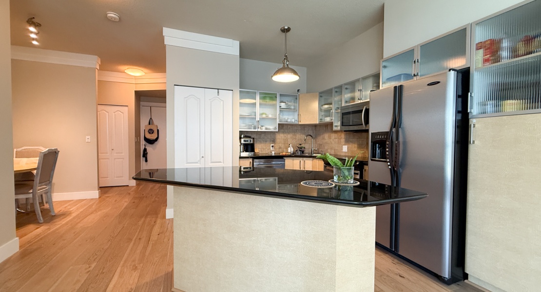 845, Yates street, Victoria, Canada, 1 Bedroom Bedrooms, 0 ,1 BathroomBathrooms,Condo,For Sale,The Wave,Yates street,3,1130